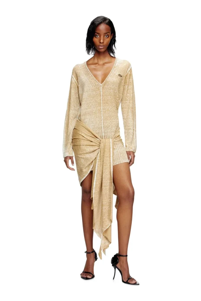 m-egaknot Knitted dress with hip tie