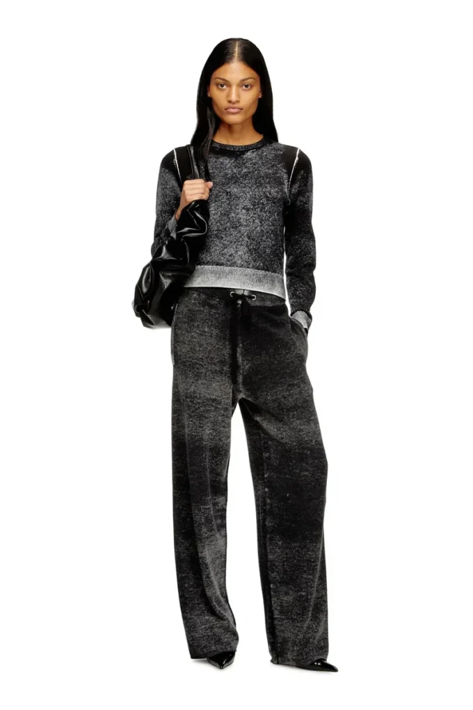 m-lovre Jumper with faded reverse print