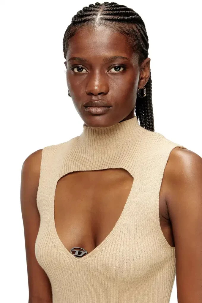 m-oloni-short Mini wool dress with inlay