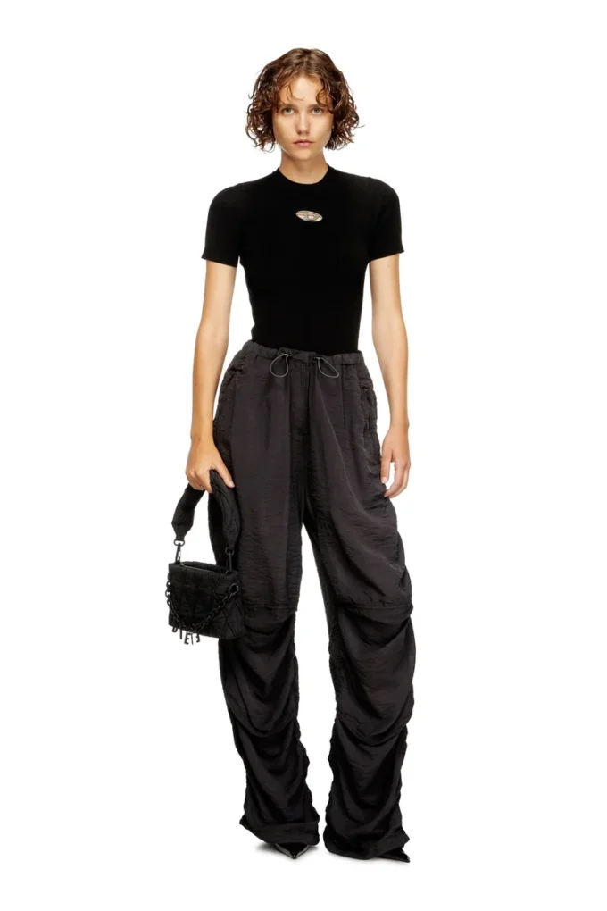 m-valari-ss Short-sleeve jumper with metal Oval D