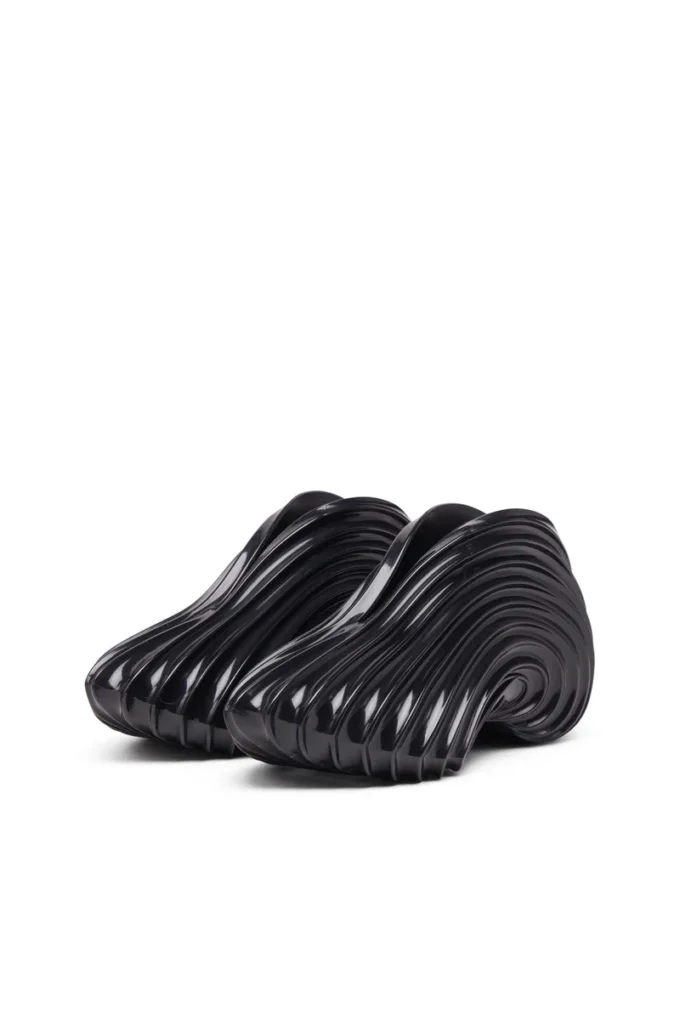 melissa quantum sneakers x Slip-on sneaker in Melflex®