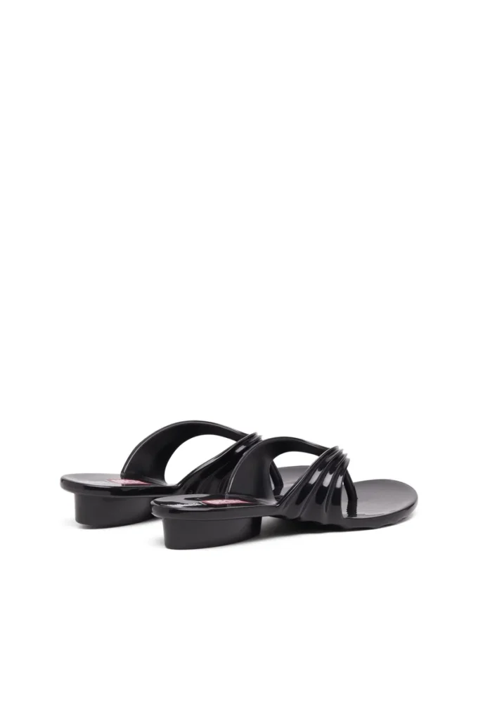 melissa quantum thong Sculptural flip-flops in Melflex®