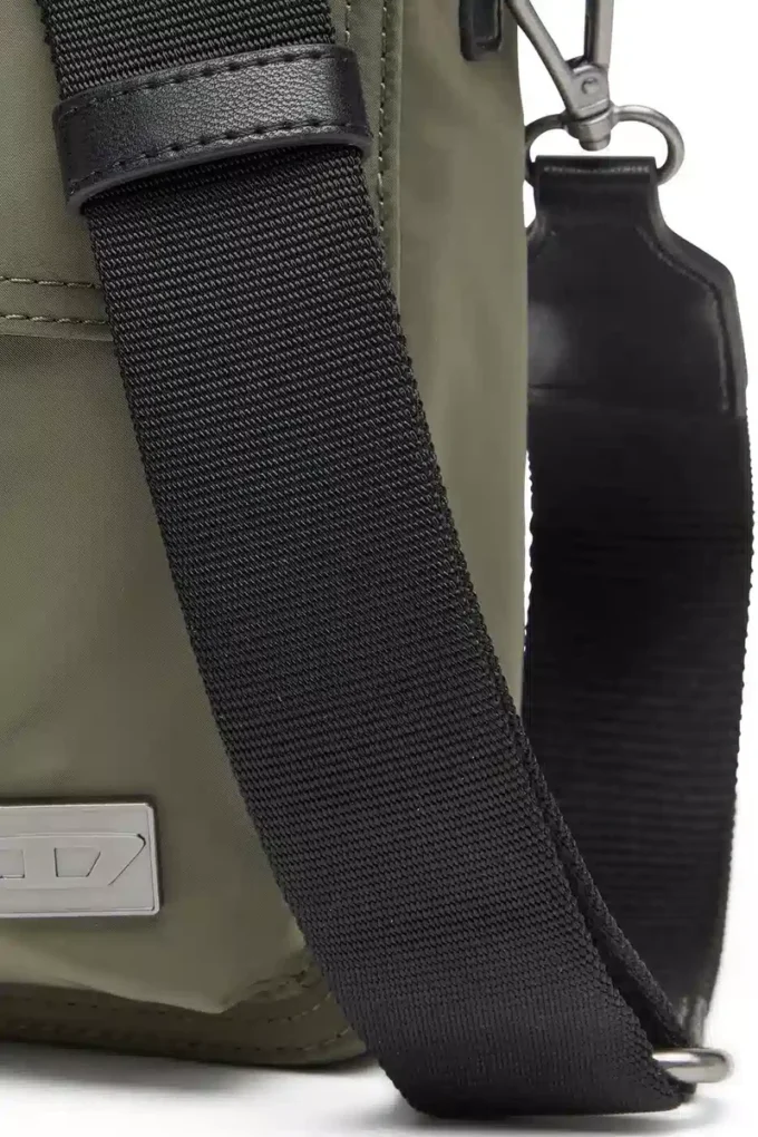 multi-pkts crossbody x Multi-Pkts-Crossbody bag in utilitarian shell