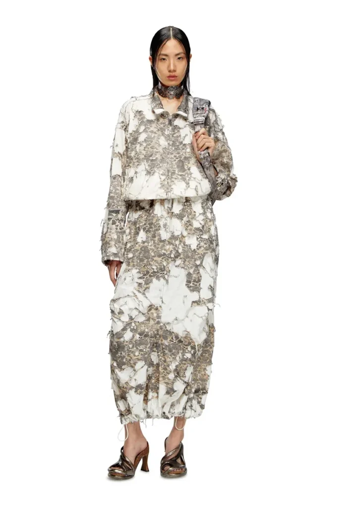 o-hockys Long skirt with destroyed camo layer