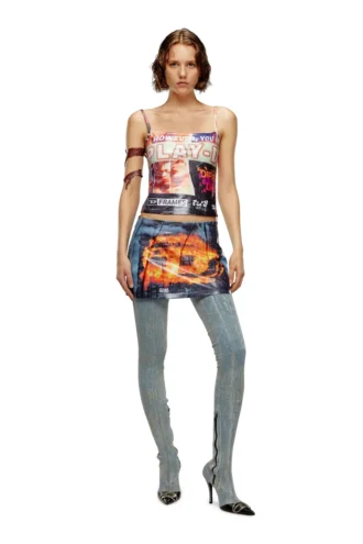 o-hunt Short skirt with poster print