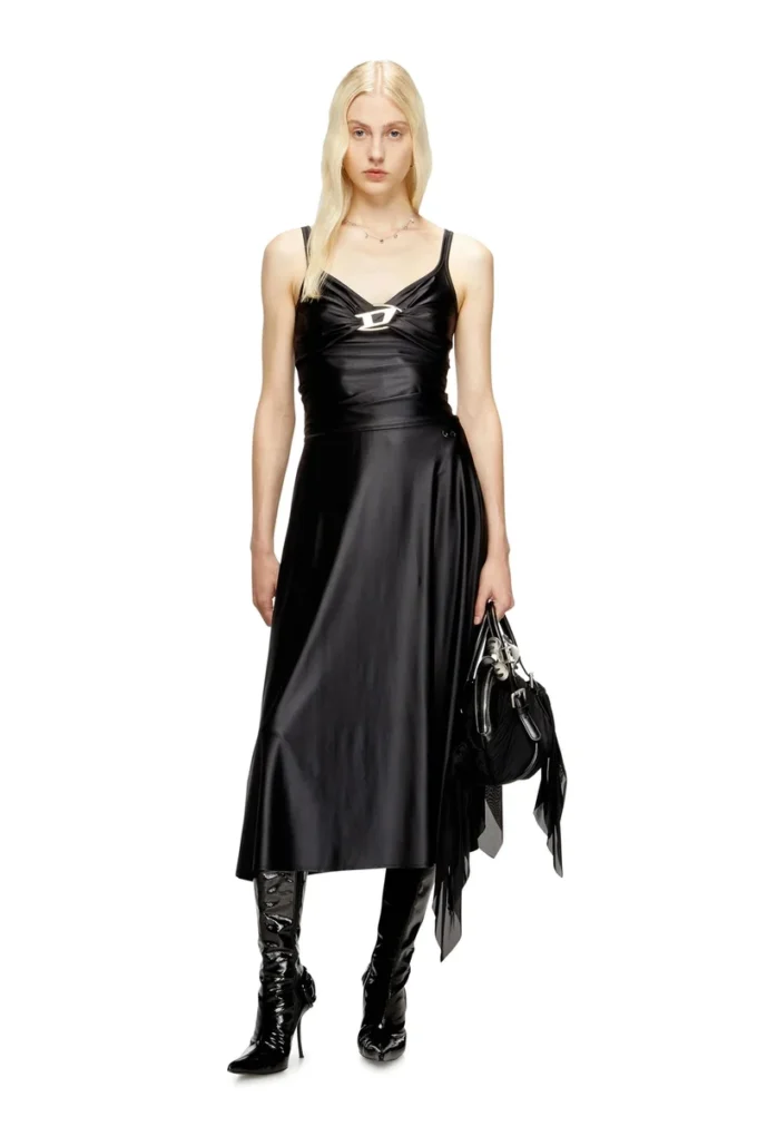 o-mori Midi skirt in flared nylon