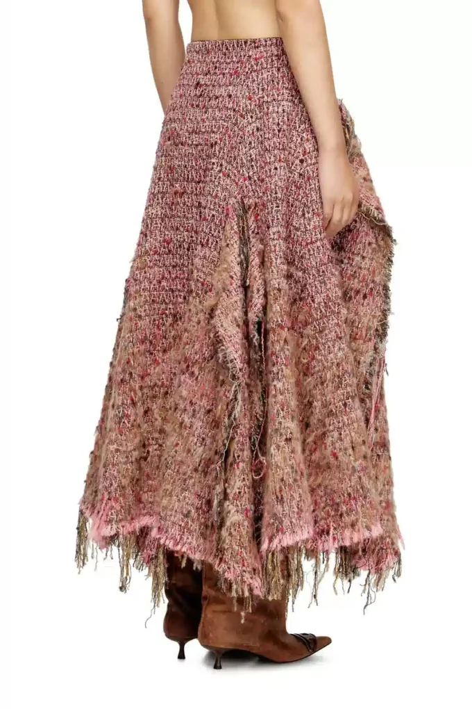 o-riella Brushed bouclé skirt with frayed hem