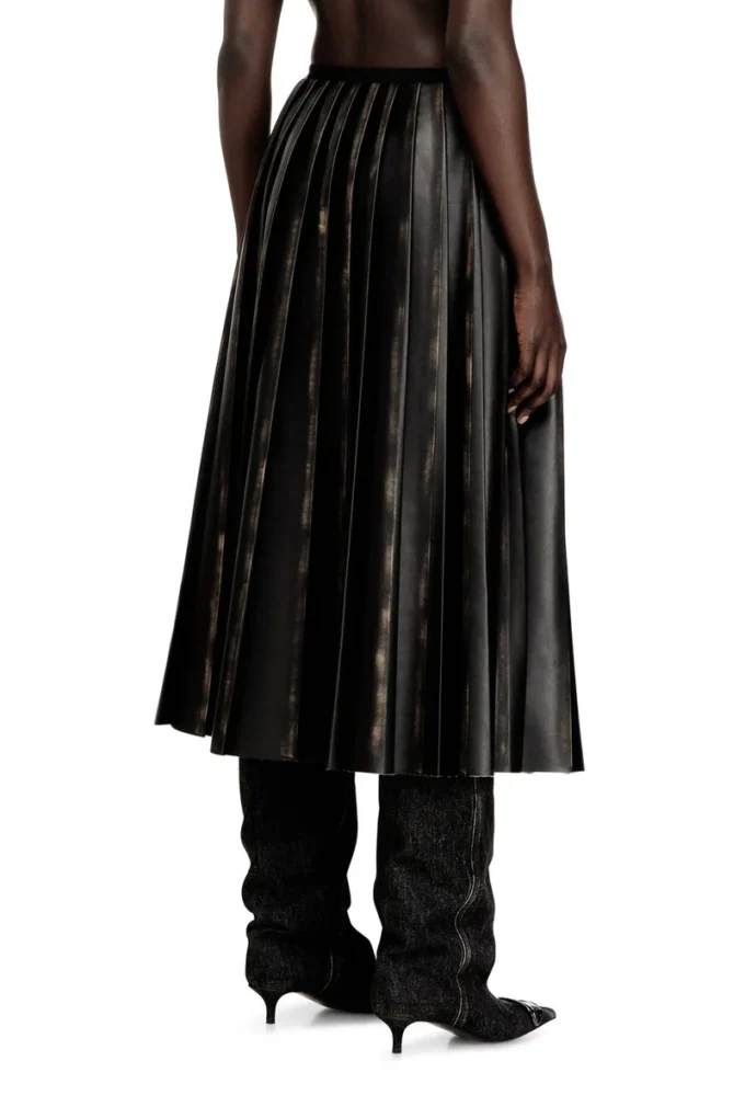 o-saka Distressed pleated midi skirt
