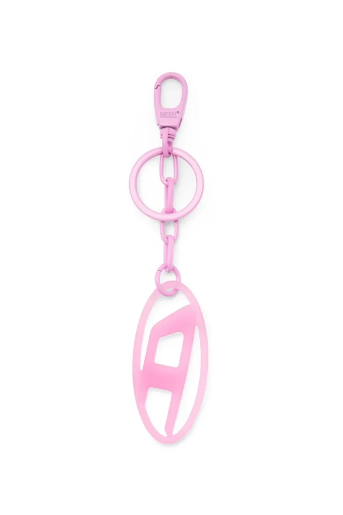 oval d charm Oval D charm/key ring in metal and resin