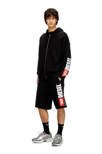 p-crow-div Fleece shorts with maxi logo patch