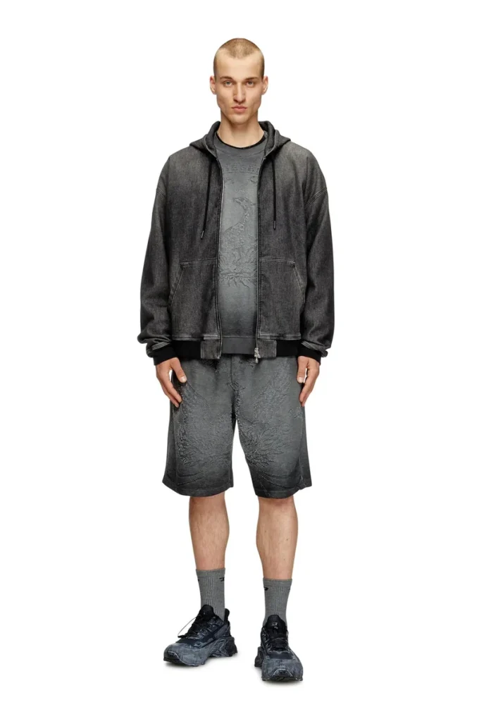 p-crowde Sweat shorts with phoenix devoré