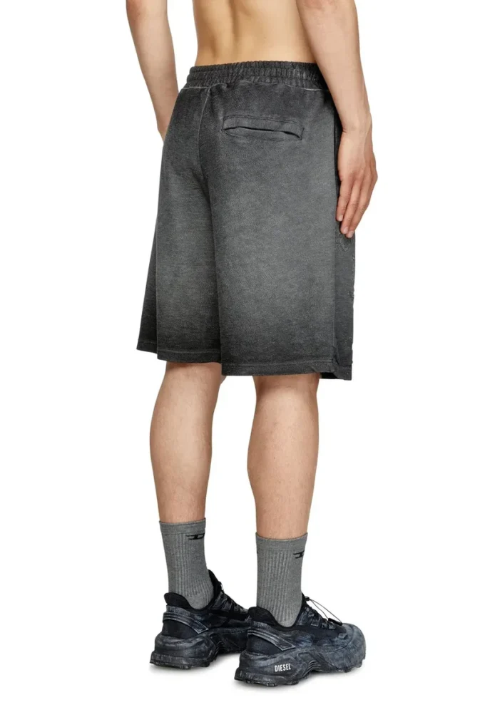 p-crowde Sweat shorts with phoenix devoré