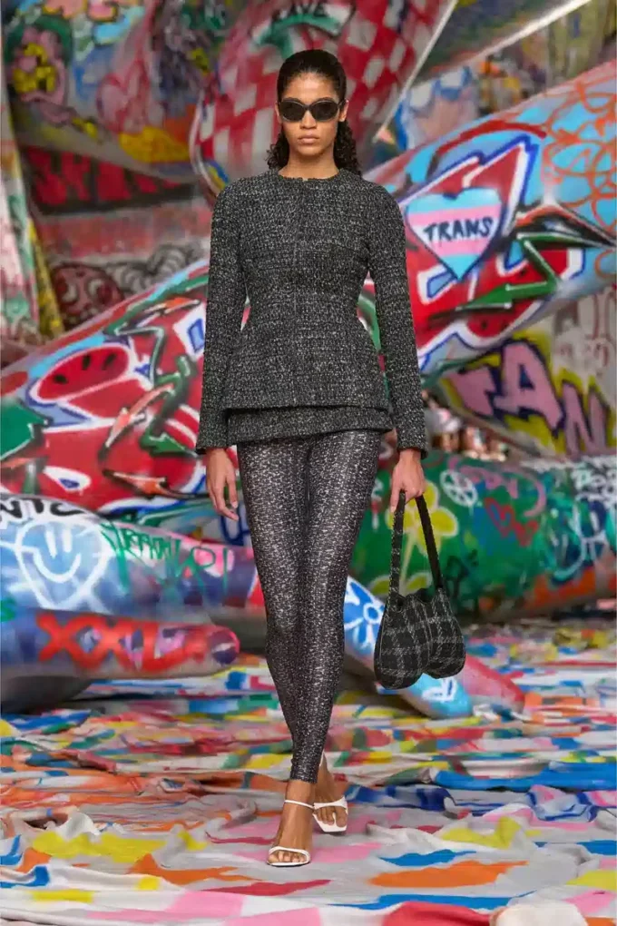 p-hour Bouclé skirt with leggings