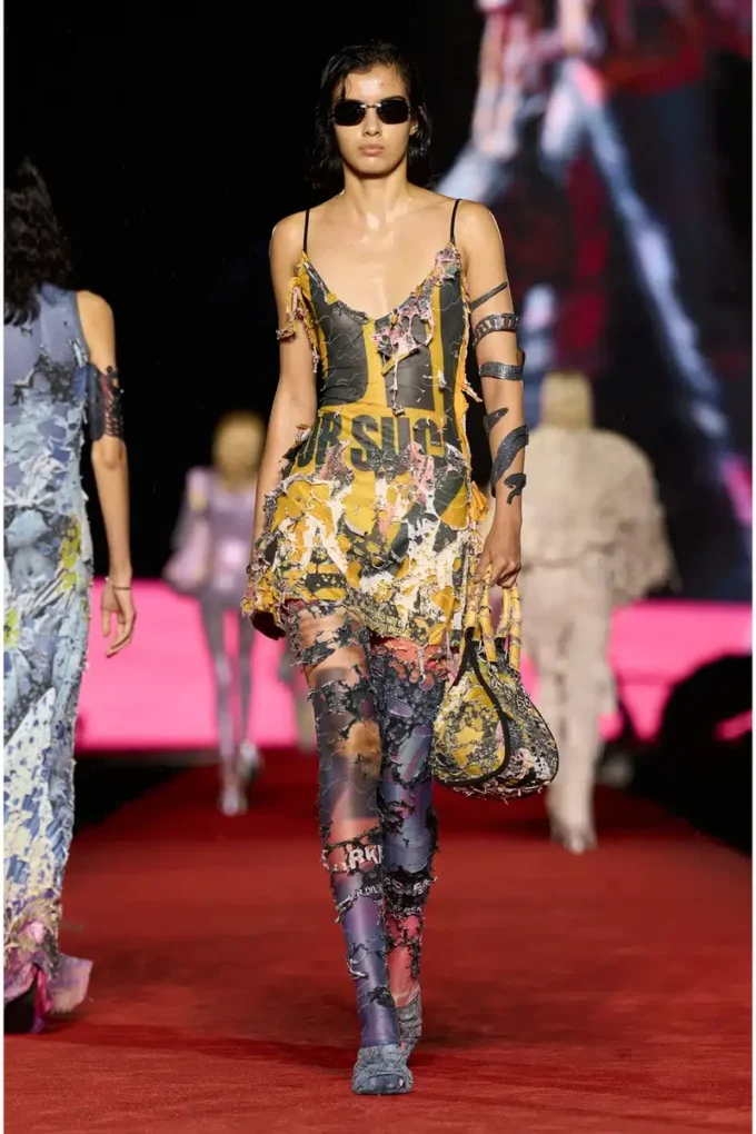 p-koll-dev Destroyed tights with cinema prints