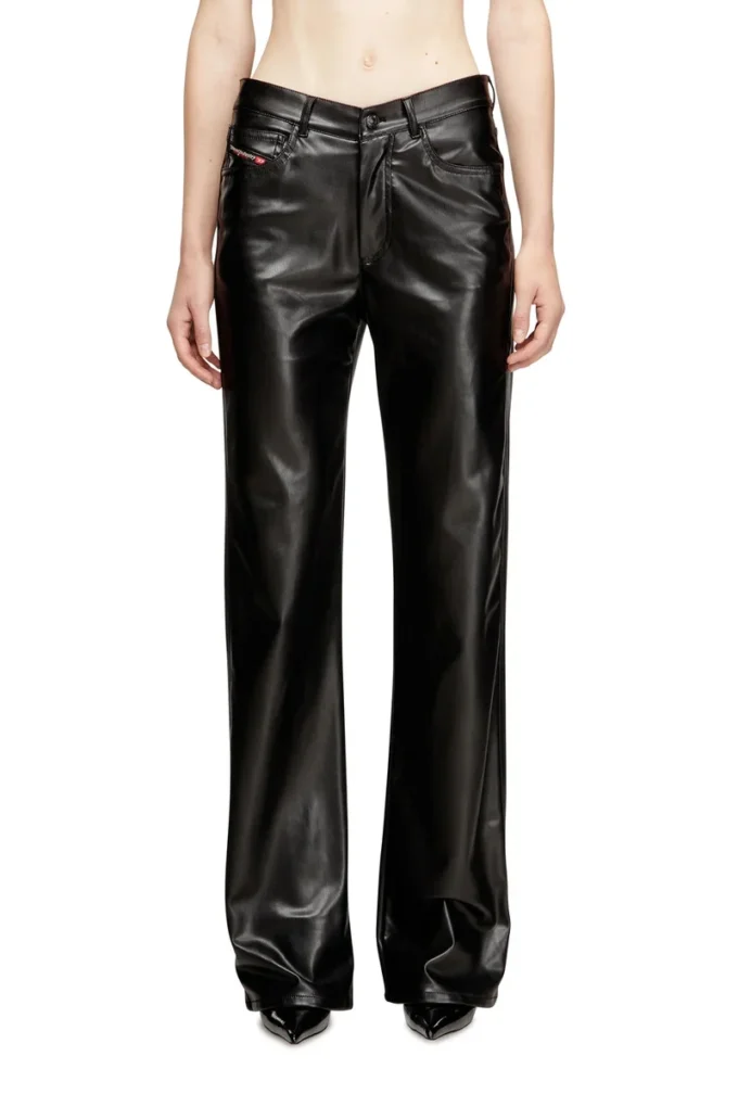 p-lain Five pocket pants in coated fabric