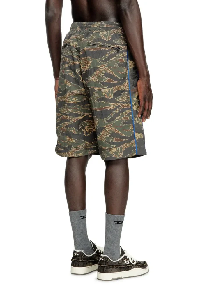p-ramos-short-epbw Cargo shorts with mixed camo prints