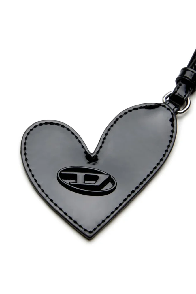 play mirror Mirror charm with glossy finish