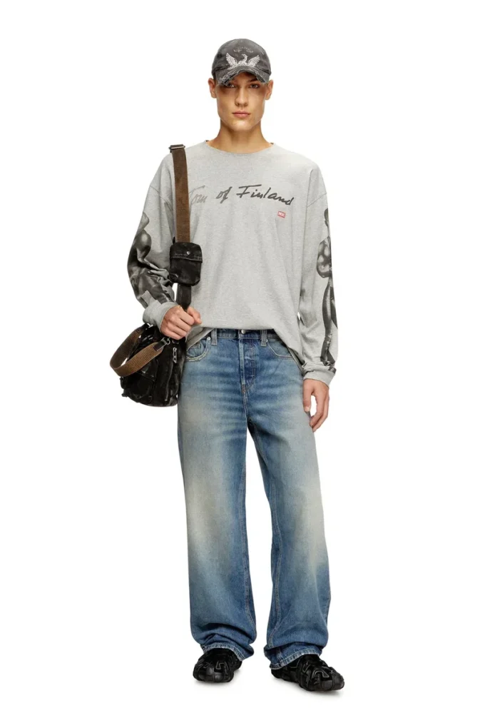 pr-t-boxt-ls-tom25 Long-sleeve T-shirt with graphic print