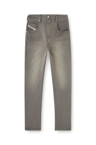 regular 2032 d-krooley-bw joggjeans&reg; 0670m Find nearest store