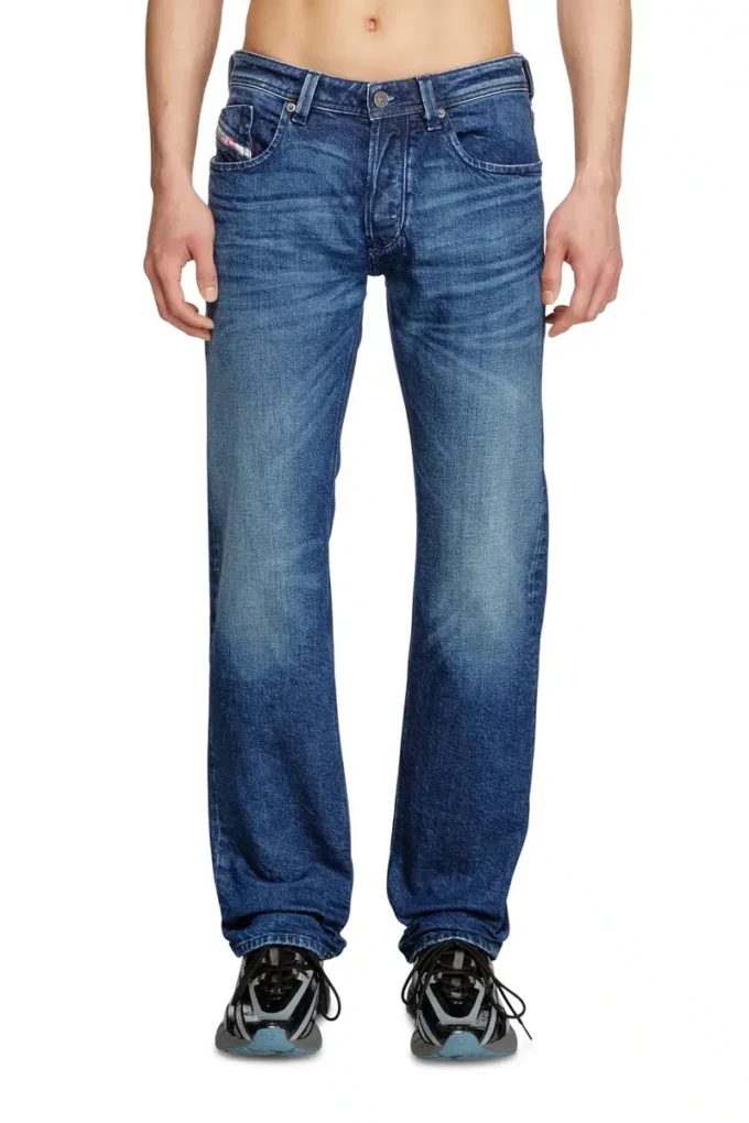 regular jeans 1985 larkee 09l51 Find nearest store