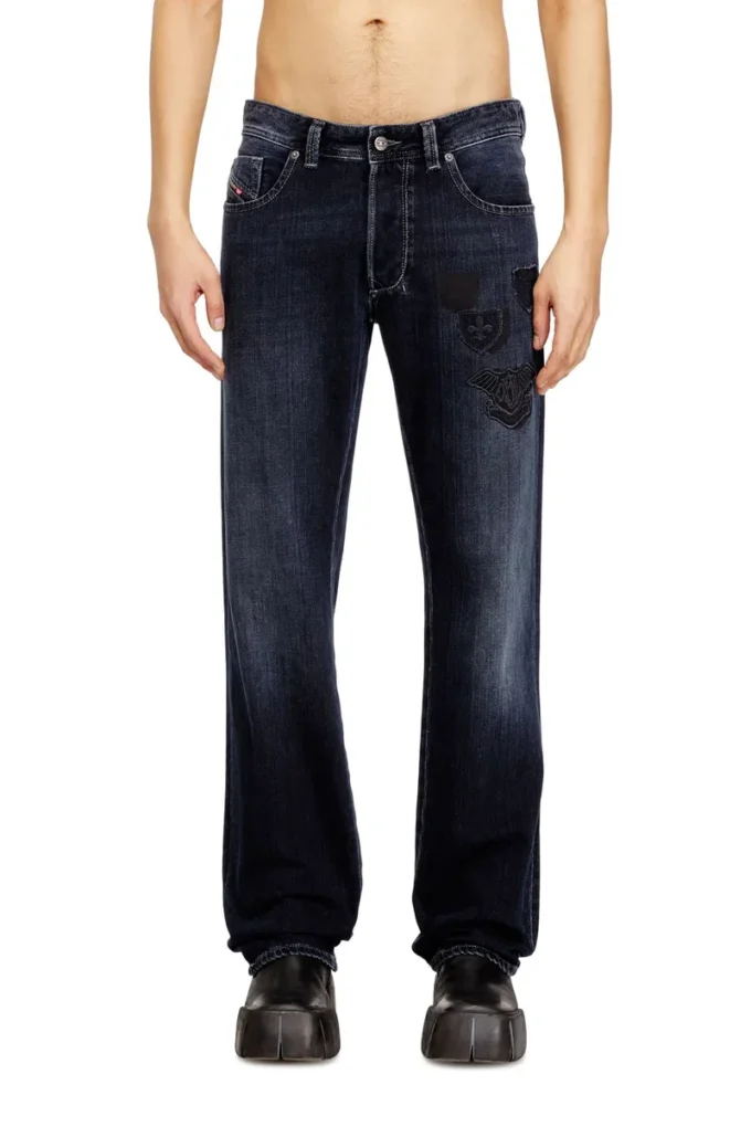 regular jeans 1985 larkee 09q19 Find nearest store