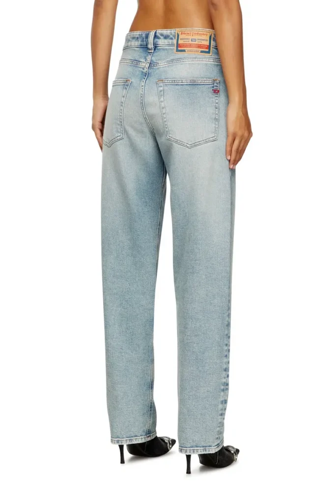 regular jeans 1988 d-ark 09m21 Find nearest store