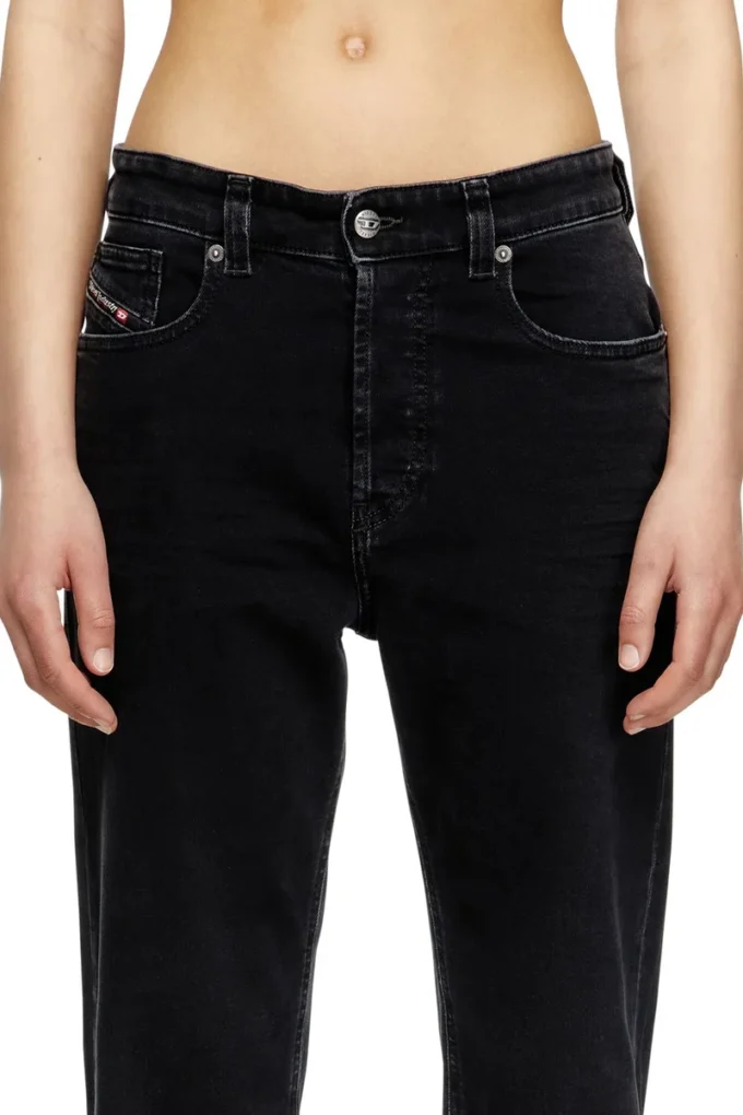 regular jeans 1988 d-ark 09m69 Find nearest store