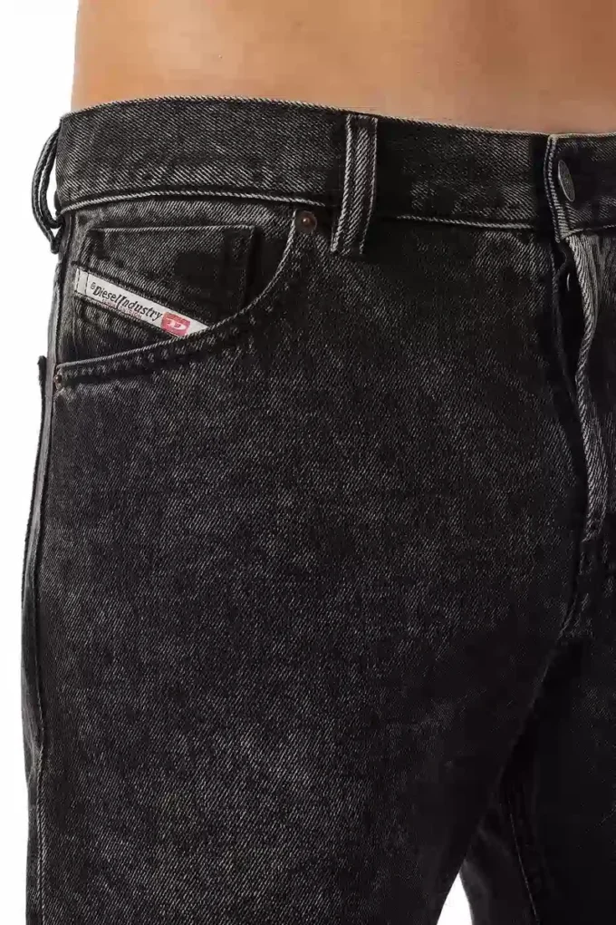 regular jeans 1995 d-sark 09b87 Regular Jeans – 1995
