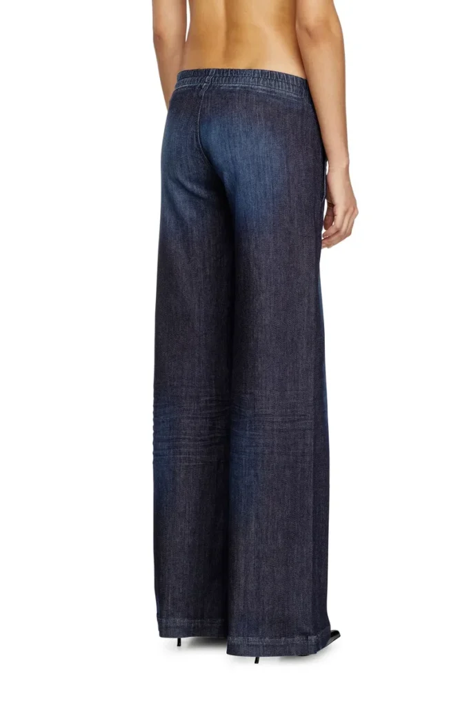 relaxed 2078 d-ainty joggjeans&reg; 09l11 Find nearest store