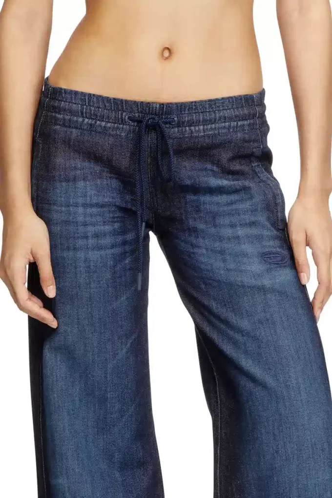 relaxed 2078 d-ainty joggjeans&reg; 09l11 Find nearest store