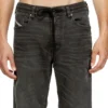 relaxed 2080 d-reel joggjeans&reg; 09j75 Find nearest store