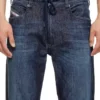 relaxed 2080 d-reel joggjeans&reg; 09l11 Find nearest store