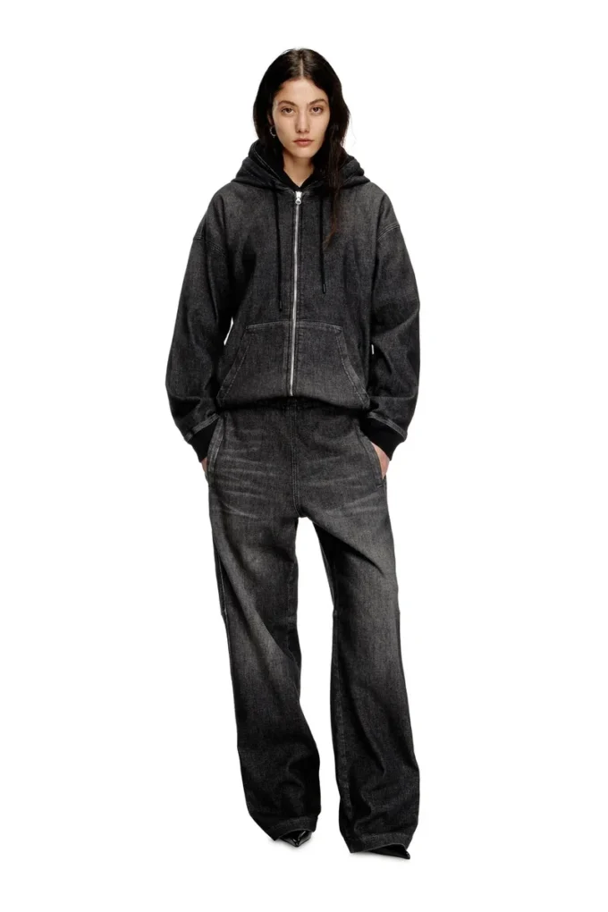 relaxed d-martyans track denim 09l77 Find nearest store