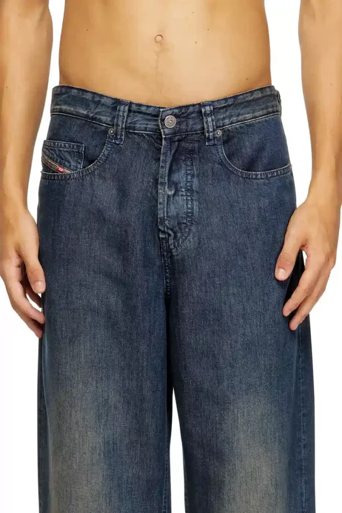 relaxed jeans 2001 d-macro 068td Find nearest store