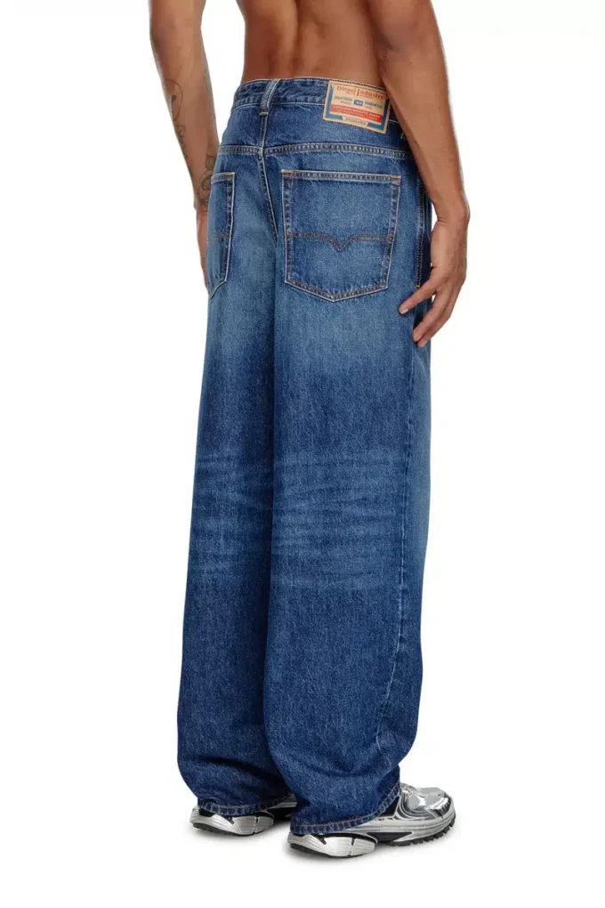 relaxed jeans 2001 d-macro 09i27 Find nearest store