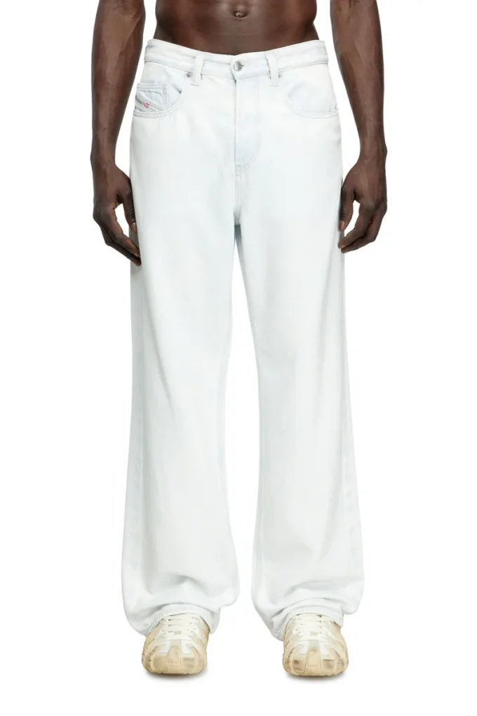 relaxed jeans 2001 d-macro 09m08 Find nearest store