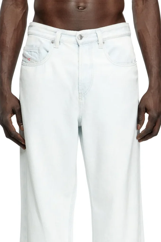 relaxed jeans 2001 d-macro 09m08 Find nearest store