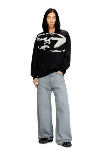 s-boxt-n5 Sweatshirt with distressed flocked logo
