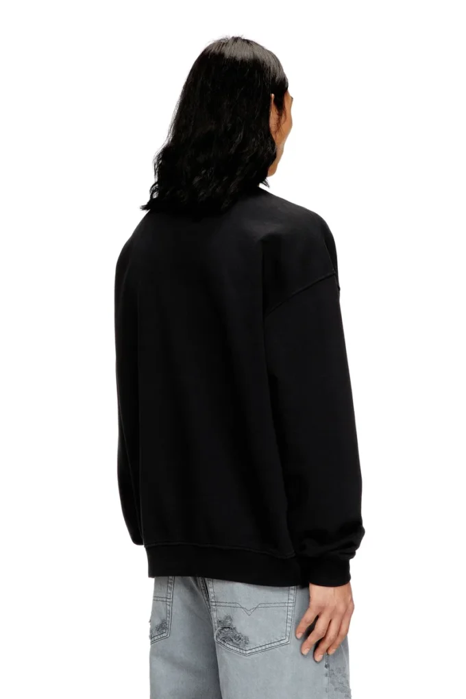 s-boxt-n5 Sweatshirt with distressed flocked logo