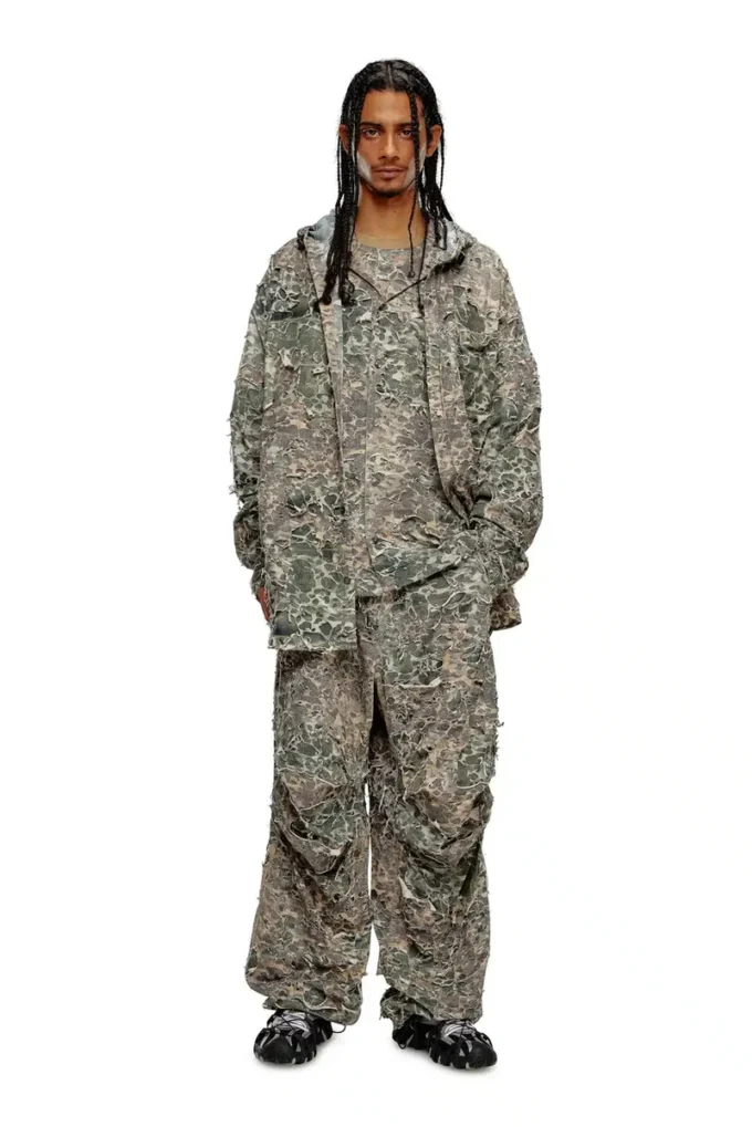 s-dewny-hood-hockk Camo shirt with destroyed finish