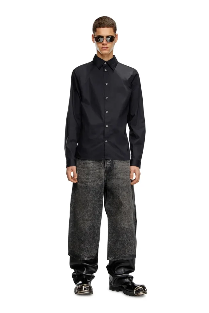 s-fitty-a Formal shirt with logo-embroidered collar