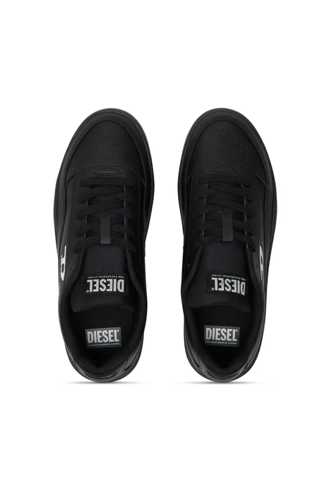 s-tracker-d low Find nearest store