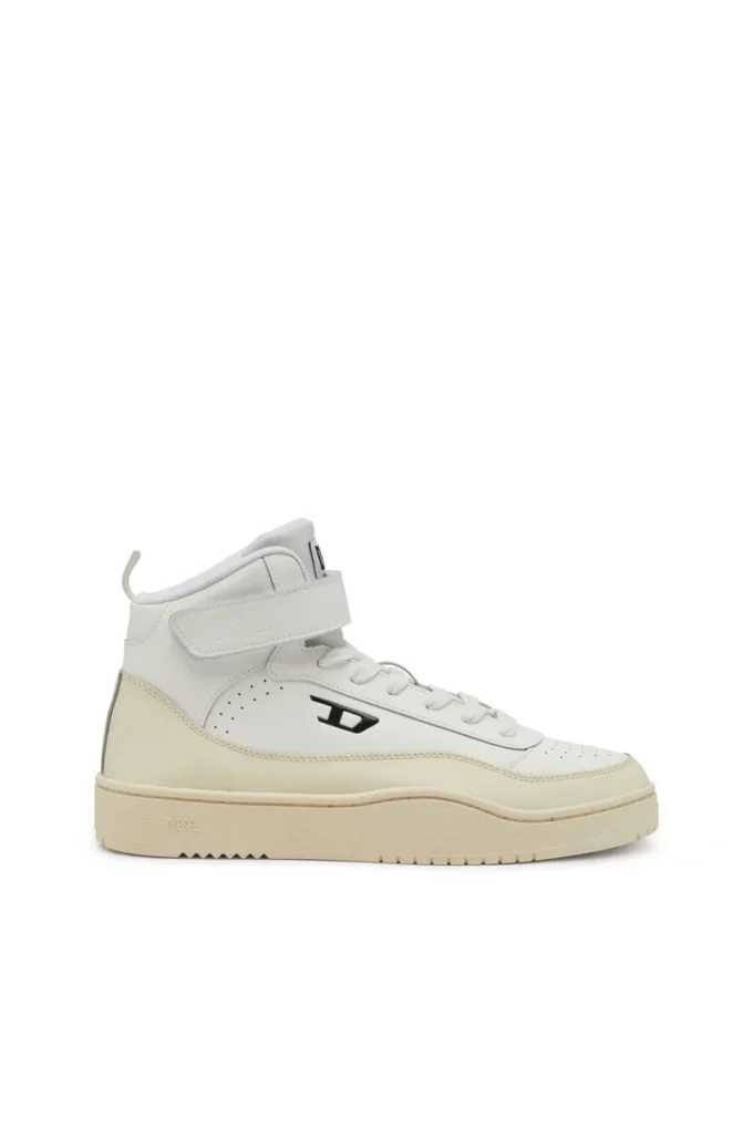 s-tracker-d mid Find nearest store