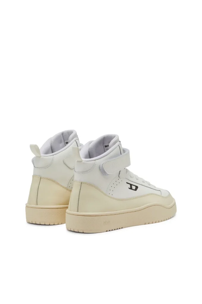 s-tracker-d mid Find nearest store