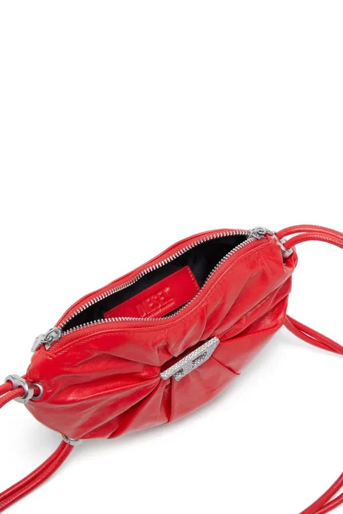 scrunch-d heart Scrunch-D-Heart shoulder bag in scrunched leather
