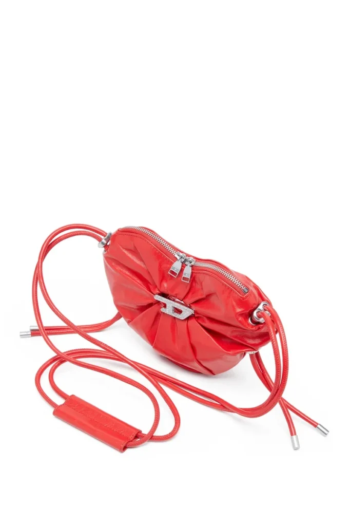 scrunch-d heart Scrunch-D-Heart shoulder bag in scrunched leather