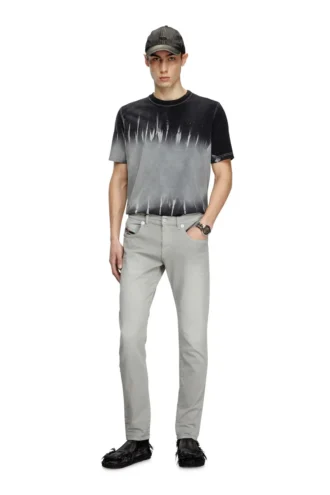 slim 2060 d-strukt joggjeans&reg; 0670m Find nearest store