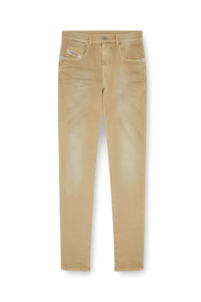 slim 2060 d-strukt joggjeans&reg; 0670m Find nearest store