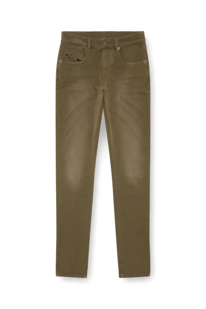 slim 2060 d-strukt joggjeans&reg; 0670m Find nearest store