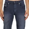 slim 2060 d-strukt joggjeans&reg; 0670m Find nearest store